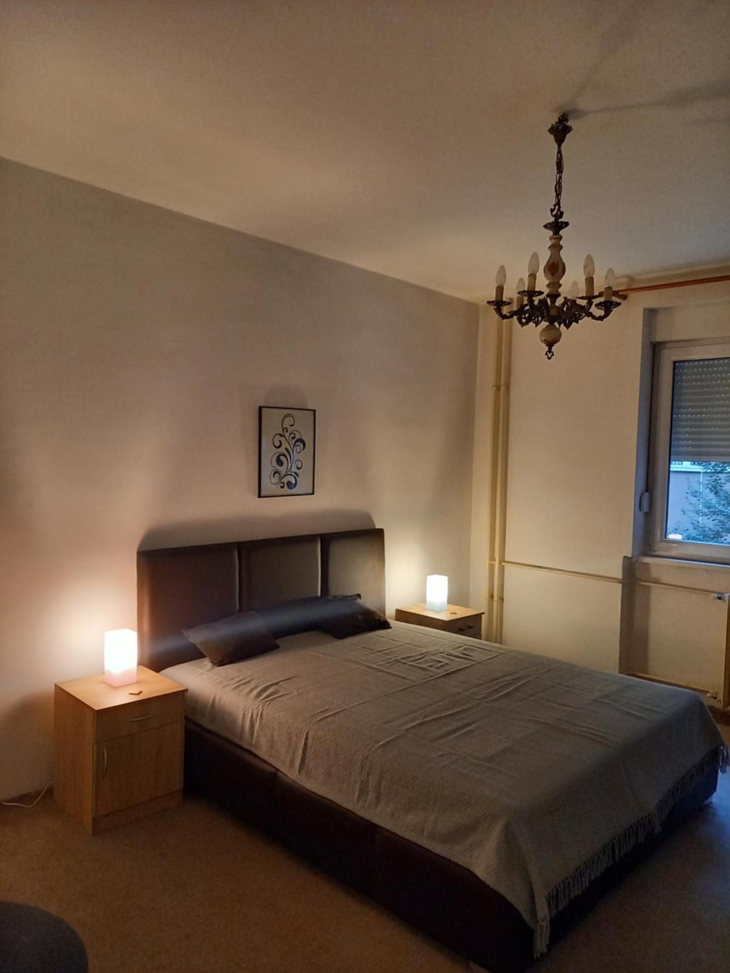 Ferienwohnung Nikola Hram Belgrad Exterior foto